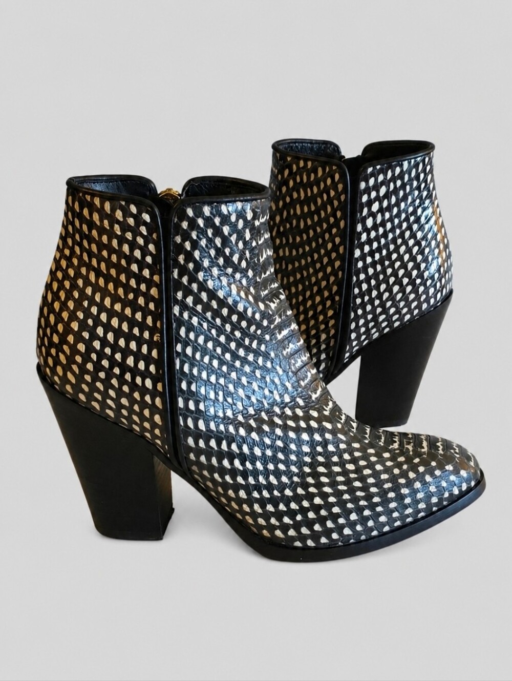 Giuseppe Zanotti Snake Embossed Ankle Boots Women's EU 35.5 US 5 Black Leather